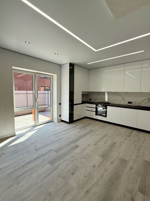 Продаж таунхауса з ремонтом