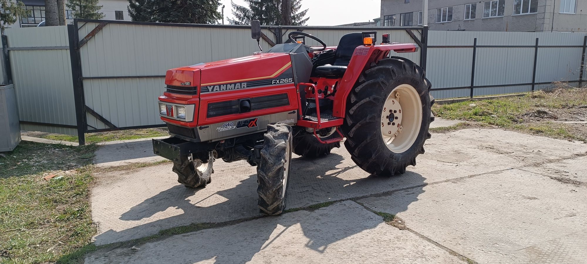 Японський мінітрактор. Yanmar.Kubota .