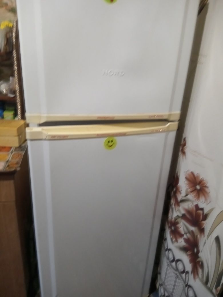 Холодильник NORD не робочий