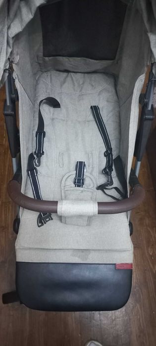 Коляска прогулянкова Карело Астра