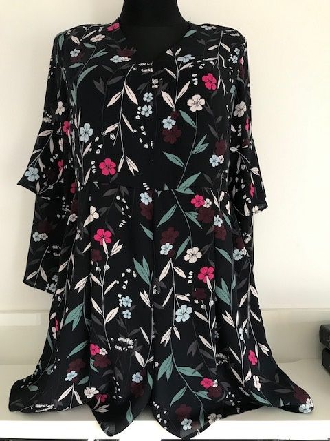 Śliczna sukienka/ kombinezon Next rozm.14