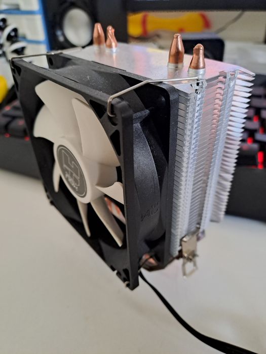 Processador Intel Core i5-9600KF 3.7 GHz com dissipador