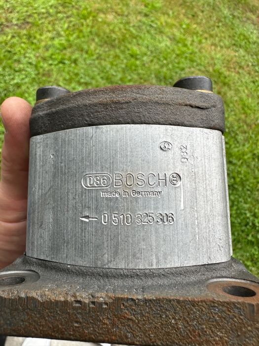 Pompa hydrauliczna zębata Bosch 0510