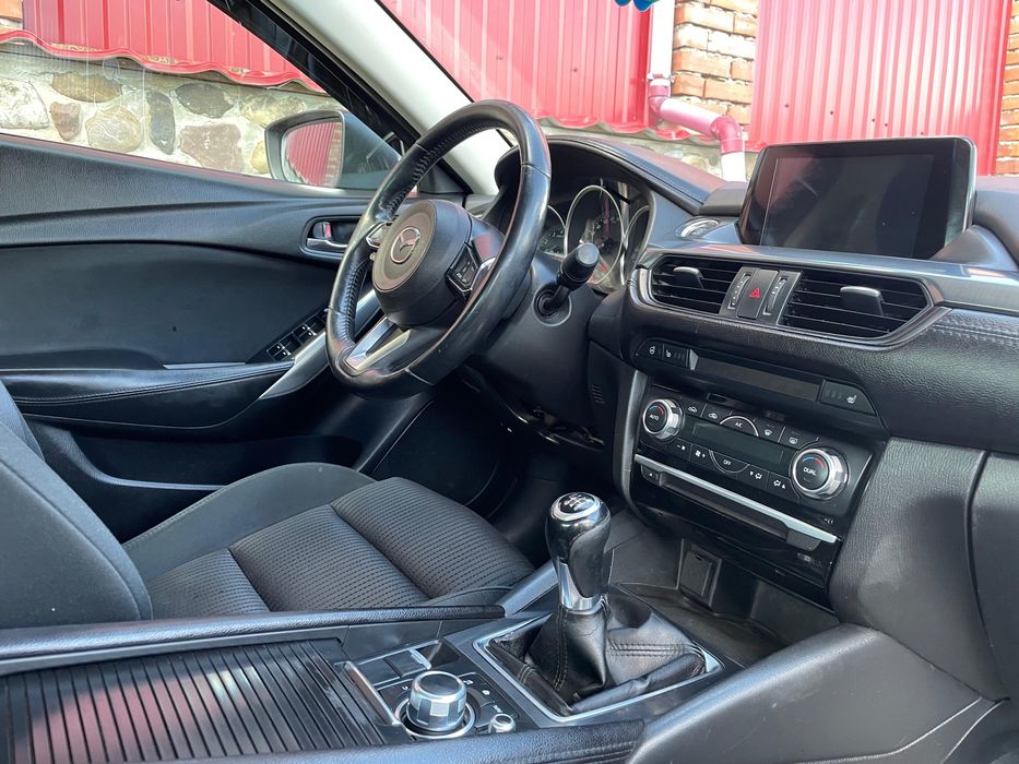 Продам Мазду 6 Офіційна