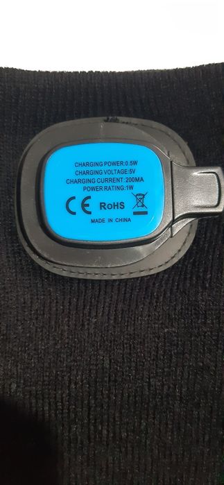 Зимова шапка з ліхтариком