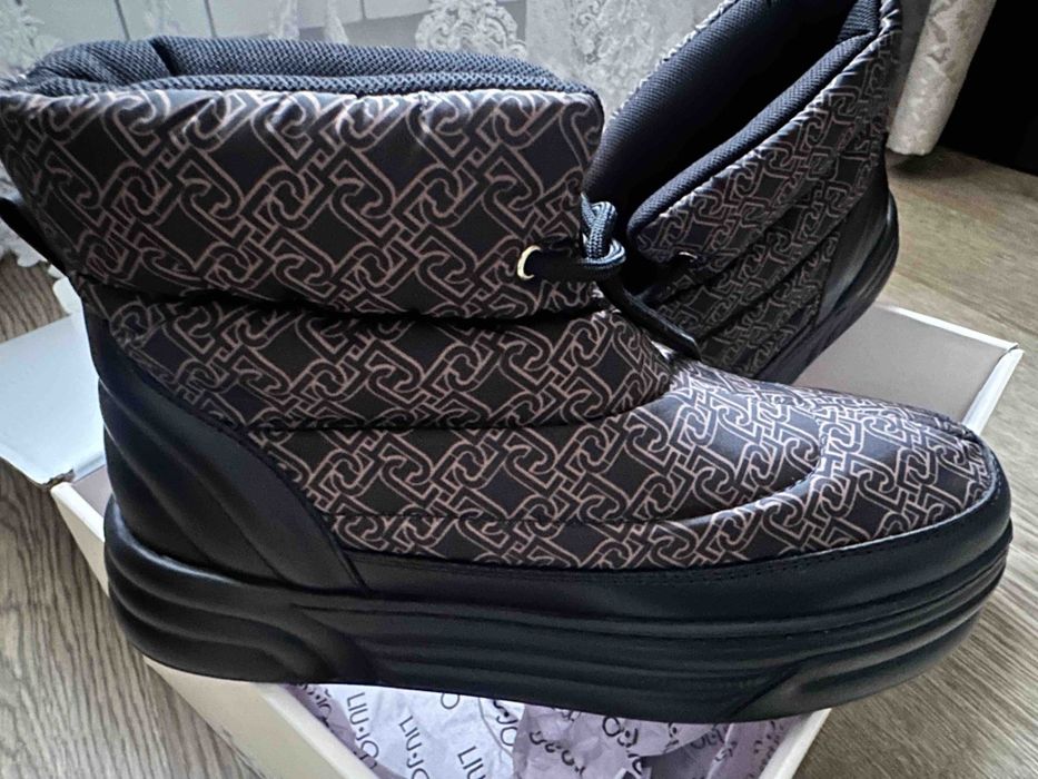 Неймовірні дутики Lui Jo оригінал