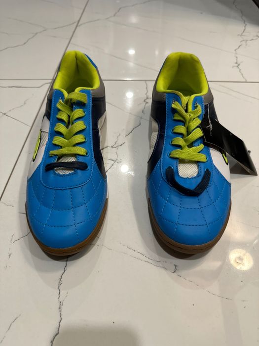 Buty piłkarskie Umbro r.46