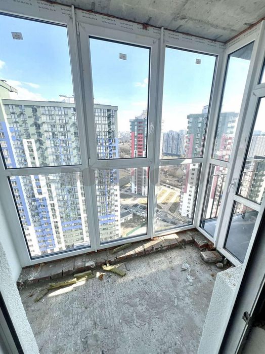 Продаж 2к квартири 76 кв.м в ЖК Сирецькі Сади, Сирець