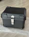 Top Case Universal 45L Novos - cor Preto