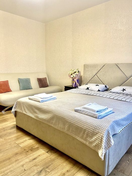 Квартира Подобово, погодинно, р-нПортсіті,Автостанція,закрита парковка