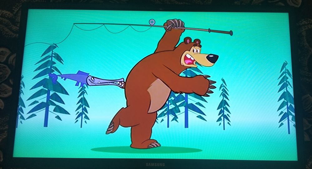 Samsung UE32EH4030 (82см)