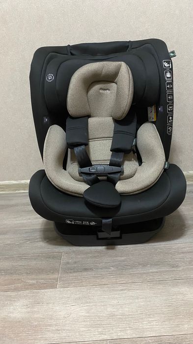 Автокрісло CARRELLO Asteroid i-Size