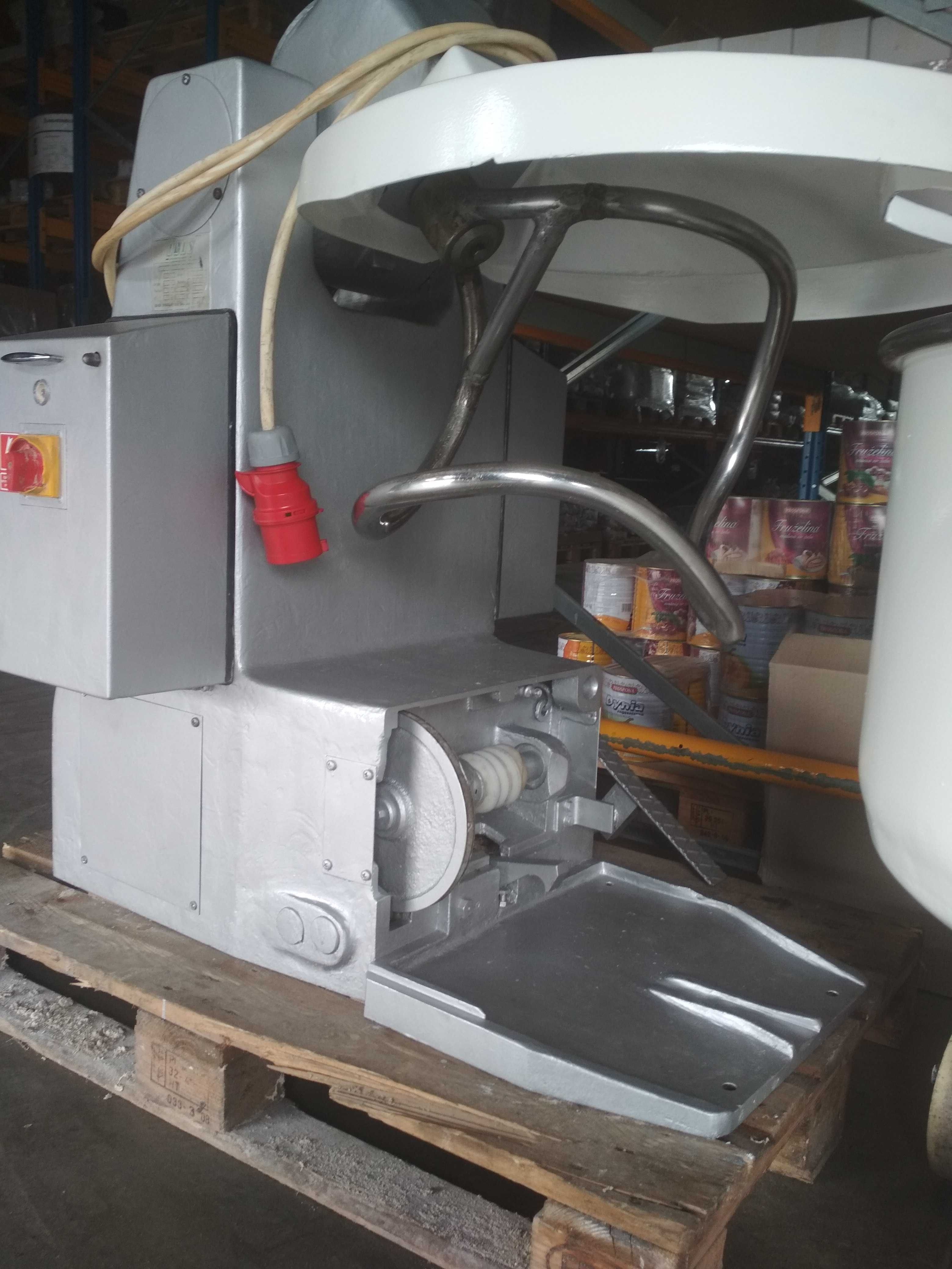 Mieszałka IBIS 180 l duża