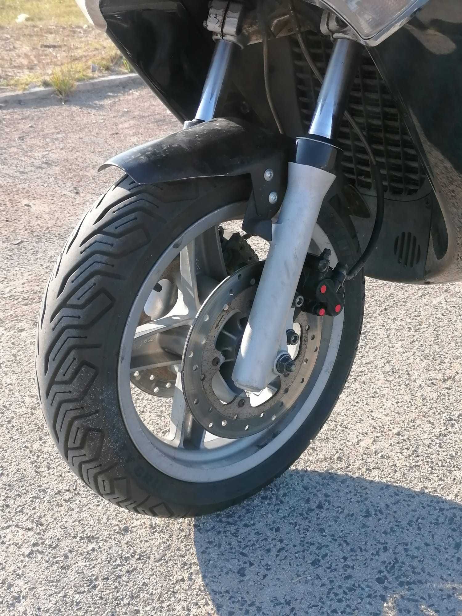 Ótimo preço!!! Só até Domingo.Piaggio Xevo 400 ie