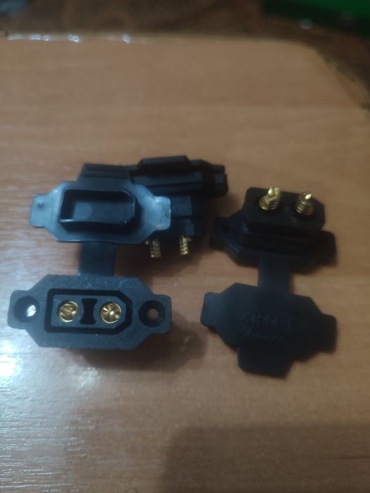 Разъем ХT90E-F с заглушкой