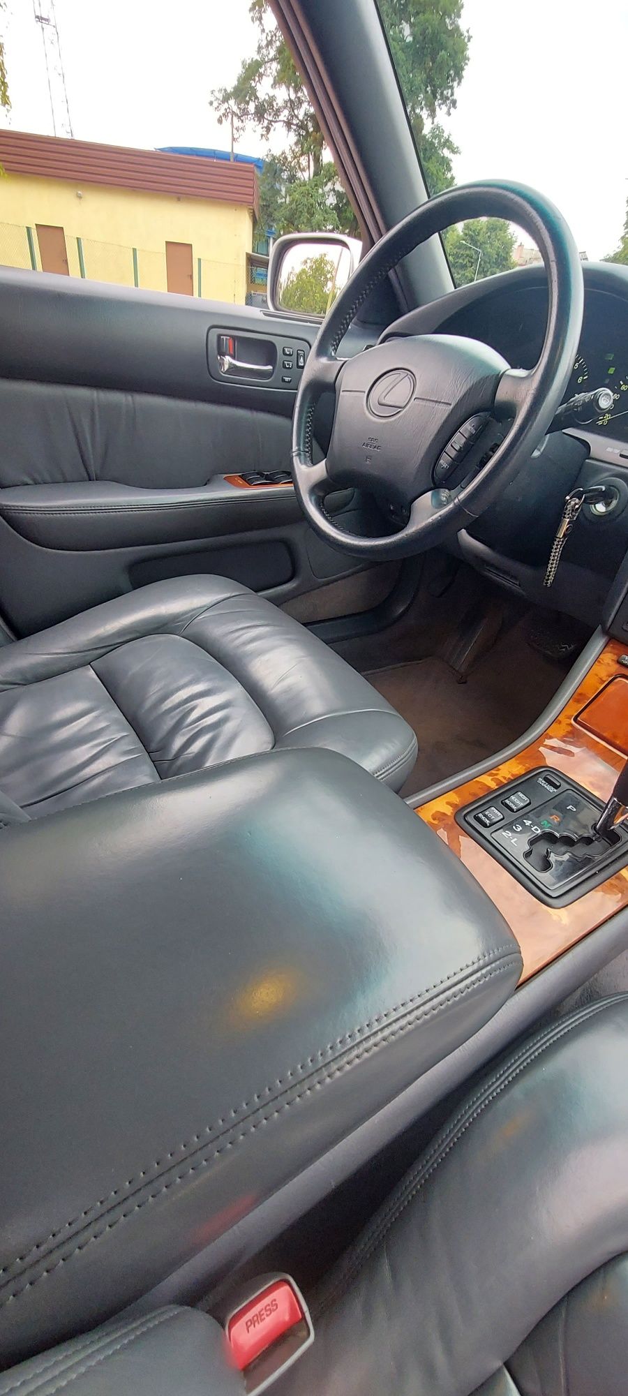 Lexus Ls400 Polift