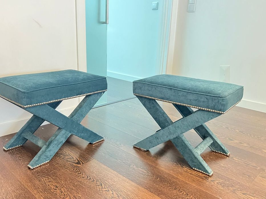 Sofa e cadeiroes