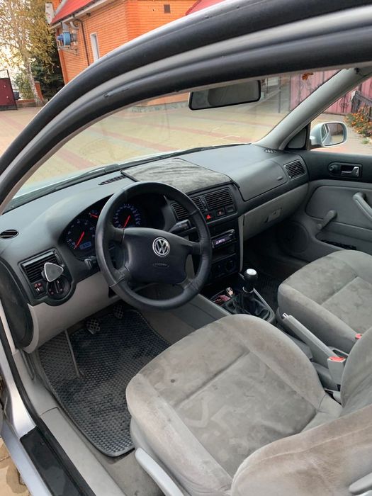 Фольцваген гольф