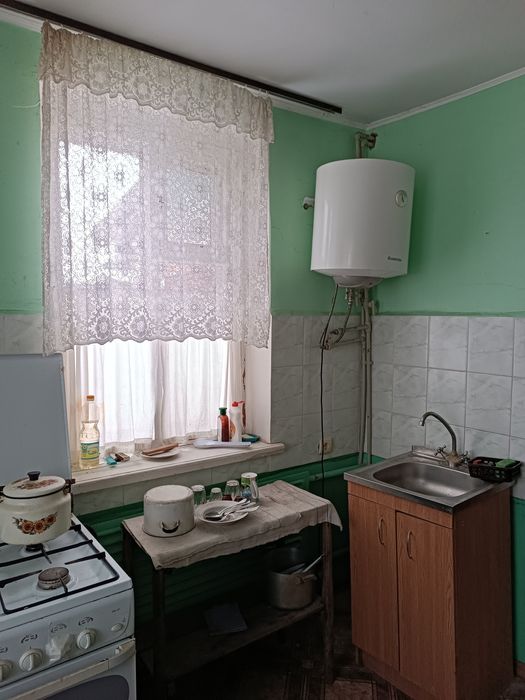 Цегляний будинок в Кобилянці біля Снова