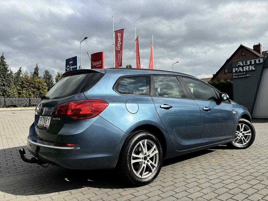 Samochód Opel Astra LIFT
