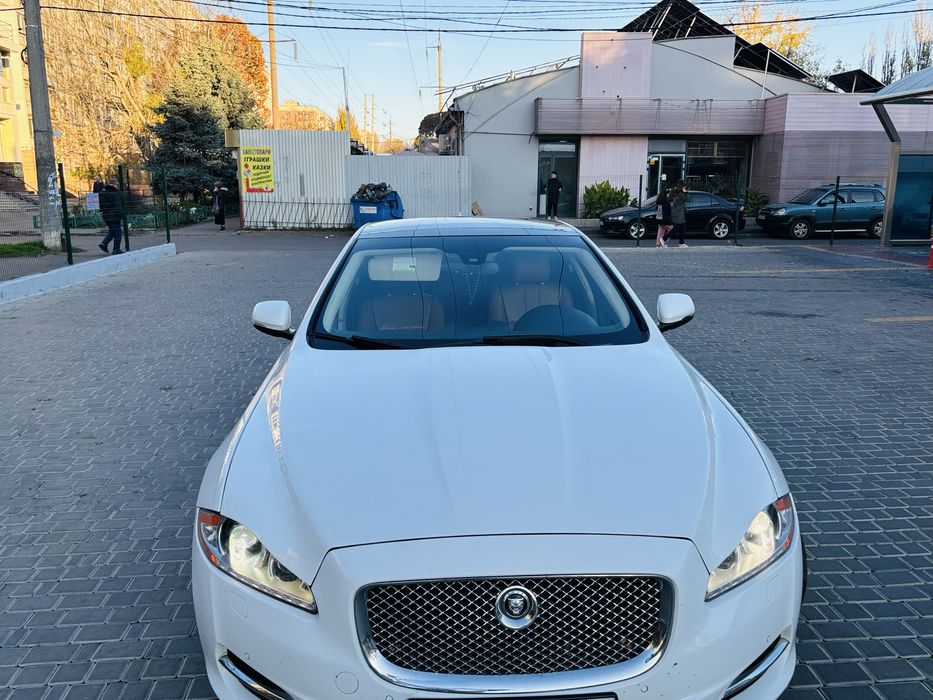 Jaguar   XJ long
