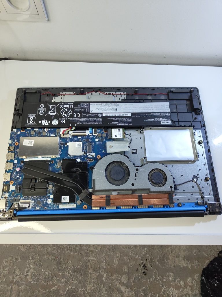 Ігровий ноутбук 17.3 lenovo IdeaPad l340 GTX i5 9gen