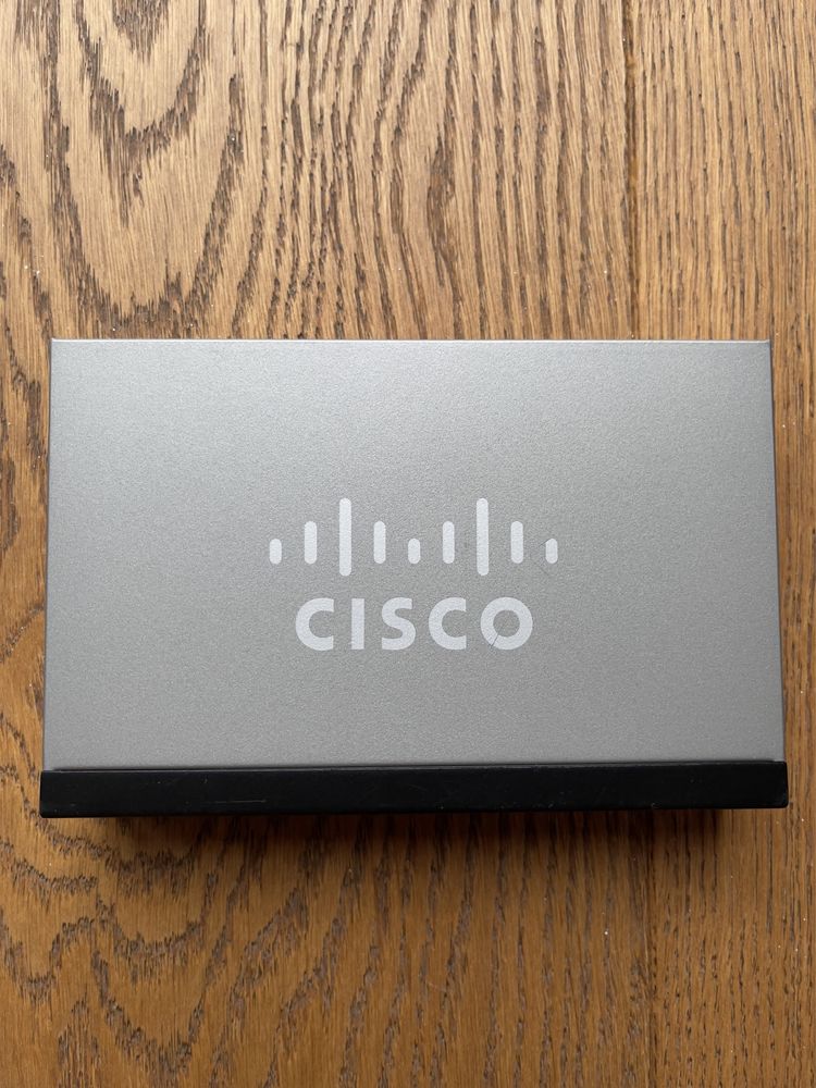 Cisco 8p SG100D-08-EU (8x10/100/1000Mbit)
