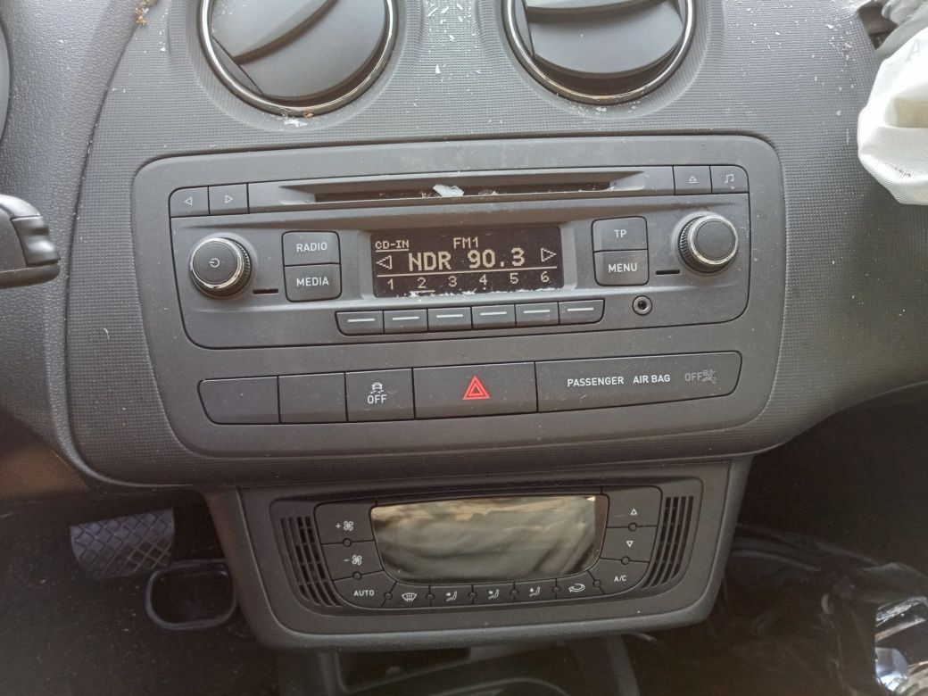 Radio seat Ibiza 2014r