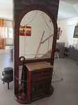 Vendo consola , (mesa de entrada)com espelho