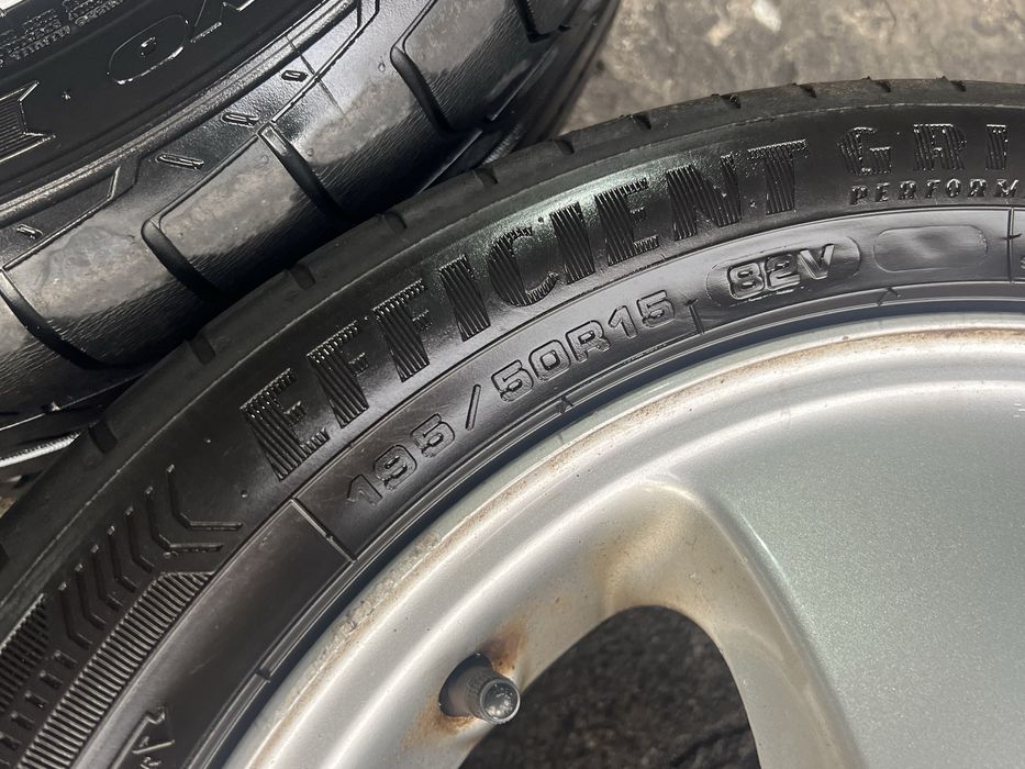 Jantes Mercedes R15 5x112 com pneus