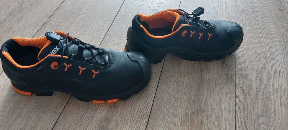 Buty robocze UVEX 65022 S3 r.41