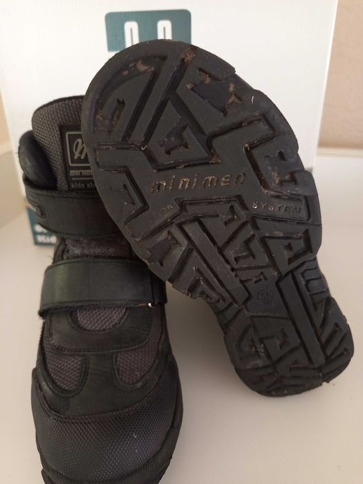 Продам зимові ботінки Minimen