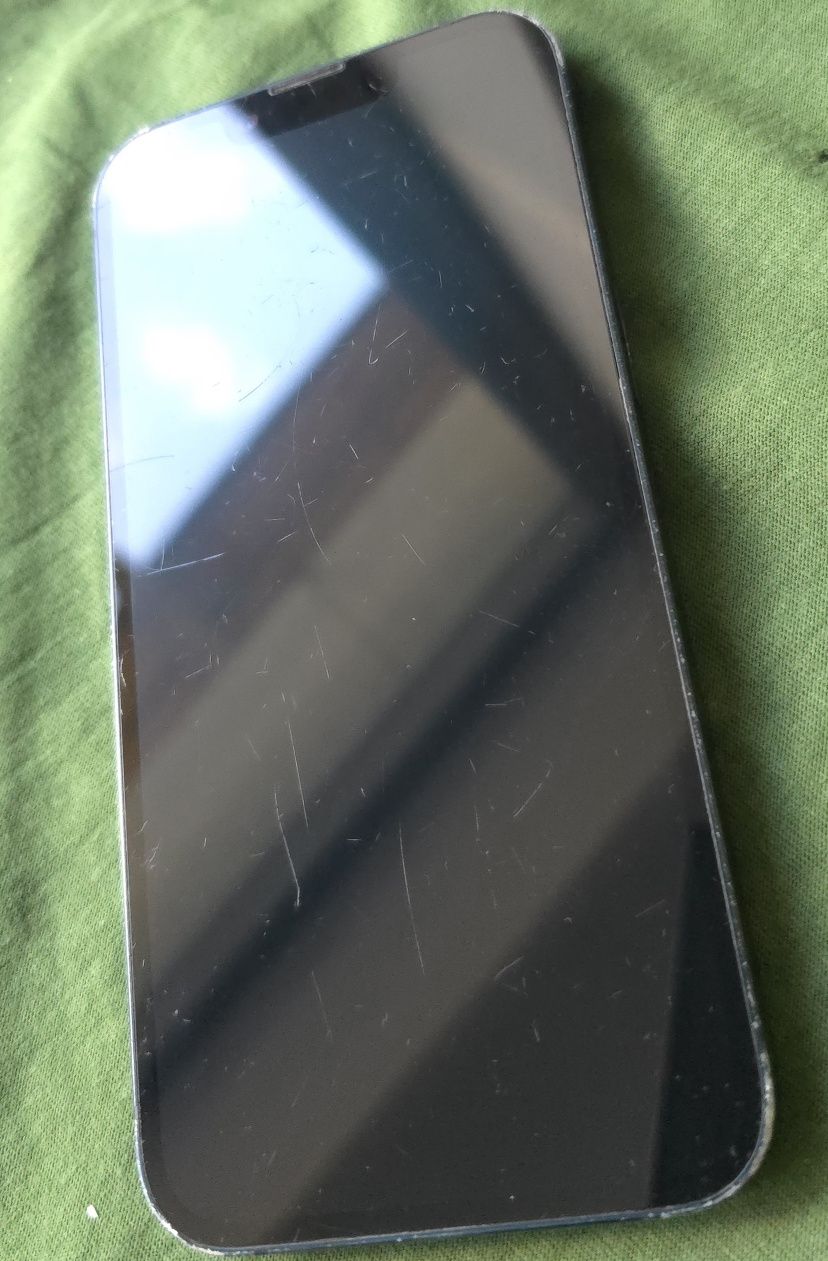 Zestaw x2 Iphone 14 128gb i 11 64gb sprawne
