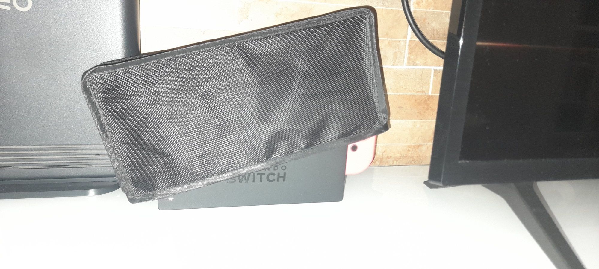Nintendo  Switch V1 2019