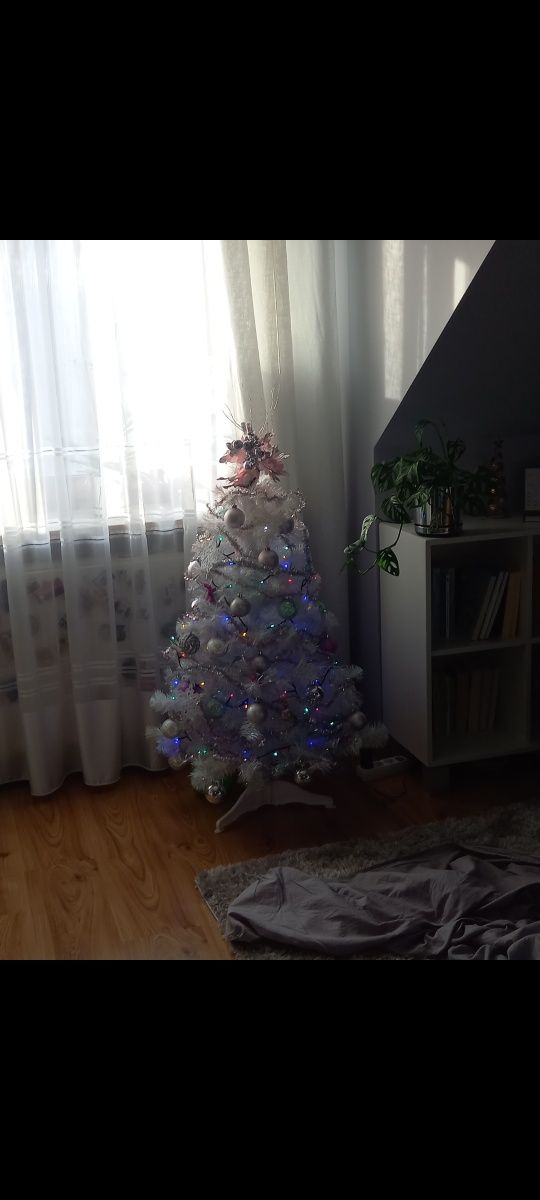 CHOINKA 120CM biała (bez ozdób)