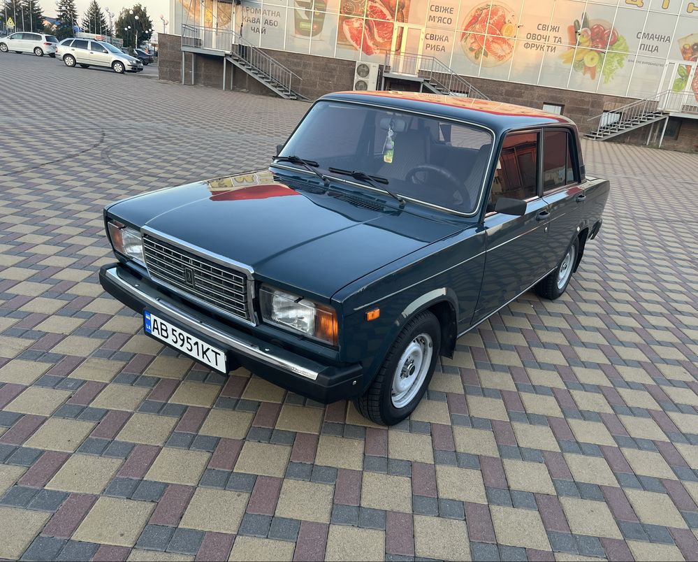 Ваз 2107 Не фарбована.