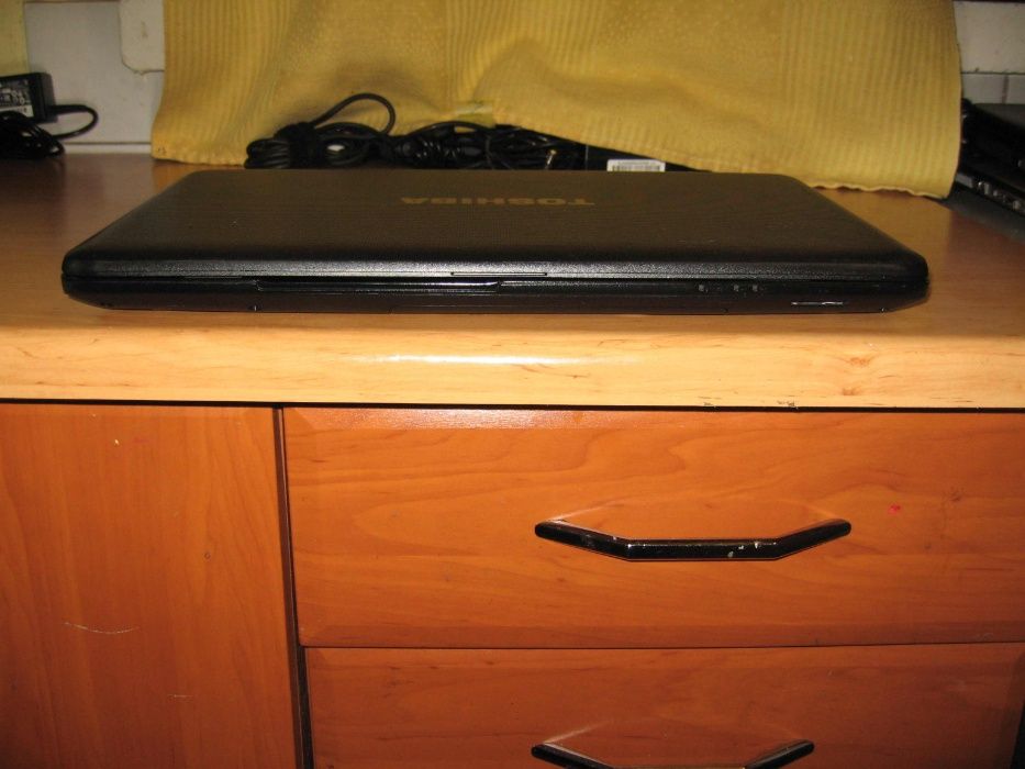 PRZECENA nowy laptop  Toschiba 15.6 led, Graf Ati HD українська мова