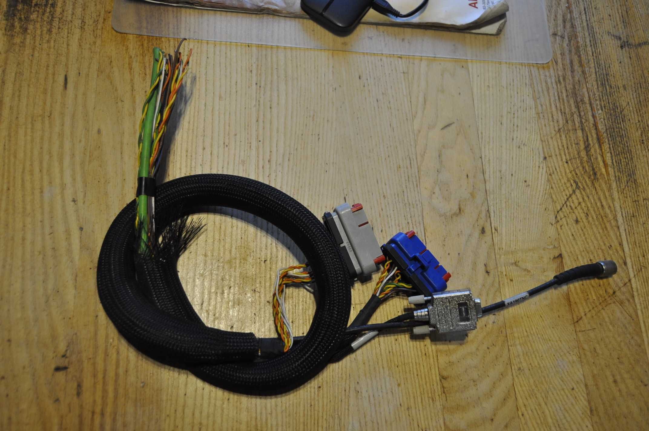 Claas S10  kable , kostki GPS instalacja
