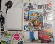 Wii com 7 jogos e 4 comandos completamente funcional