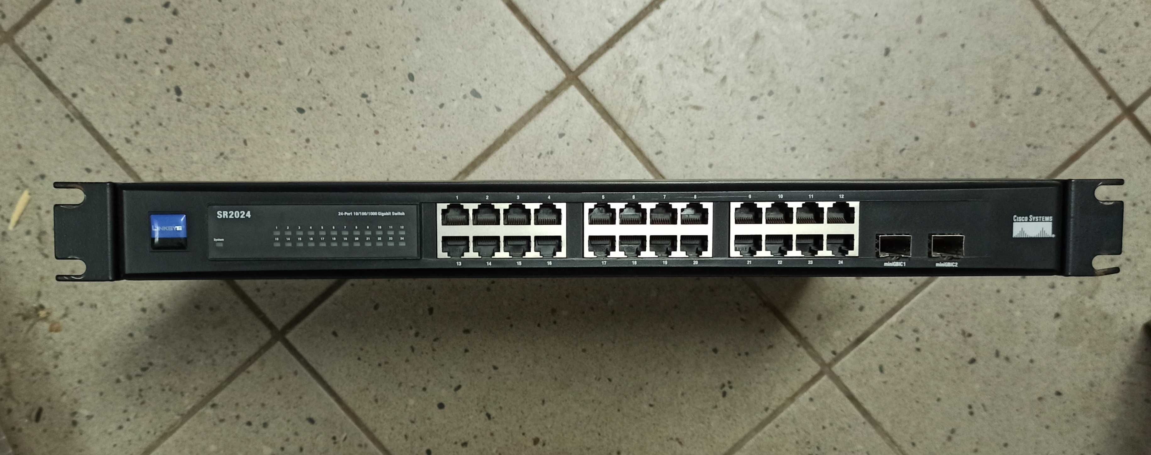 Switch Cisco Linksys SR2024 2xSFP