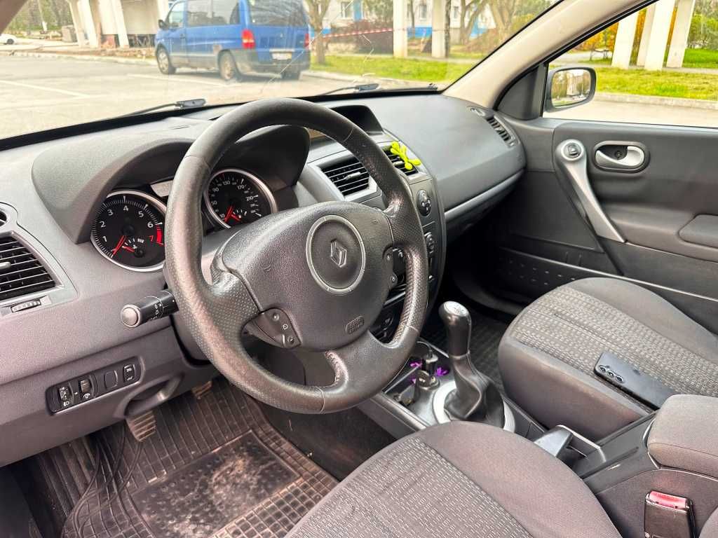 Renault Megane MPi