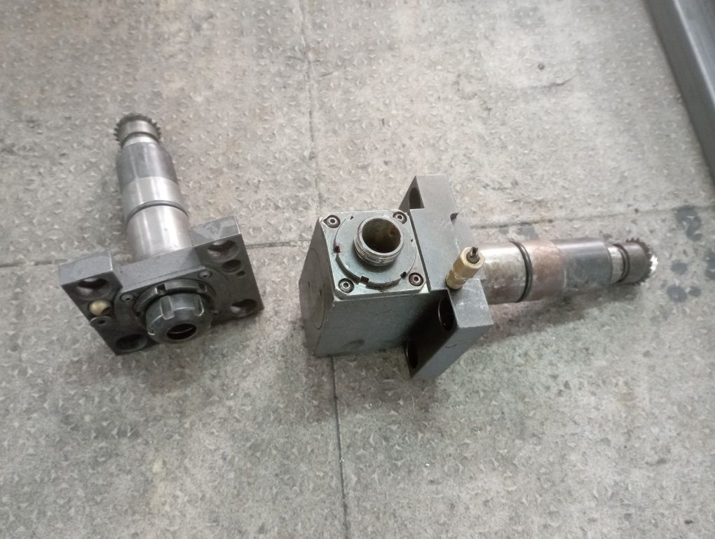 Ferramenta acionada para torno CNC.