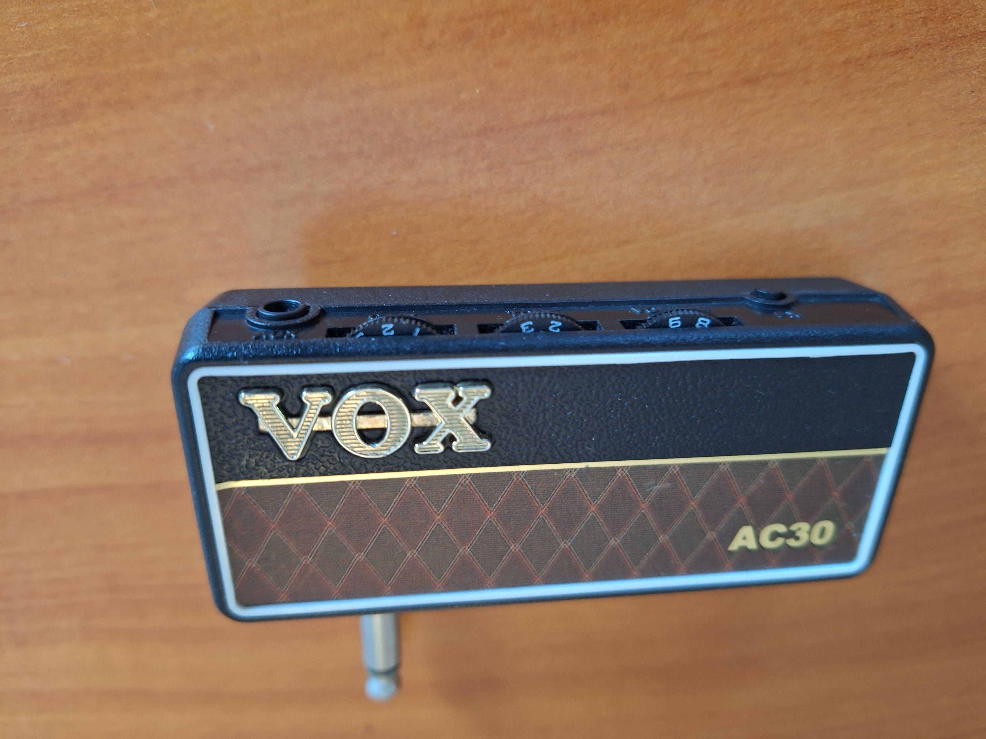 Amplificador guitarra Vox Amplug 2 Ac30