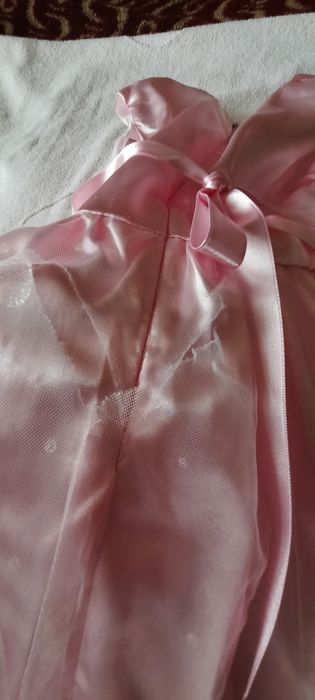 Святкова сукня на дівчинку