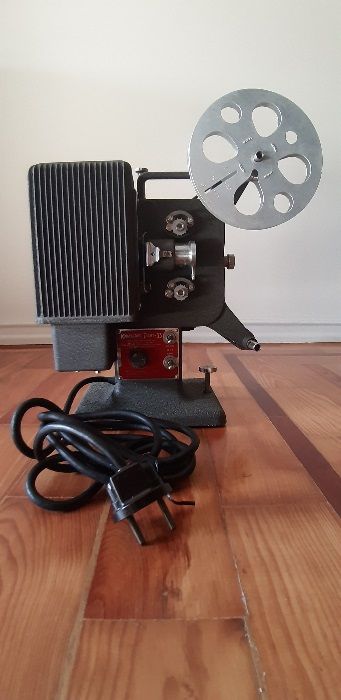 Projector Kodascope Eight 33