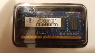 Продам оперативну пам'ять SODIMM DDR3(Nanya NT1GC64BH8A1PS-BE) 1GB