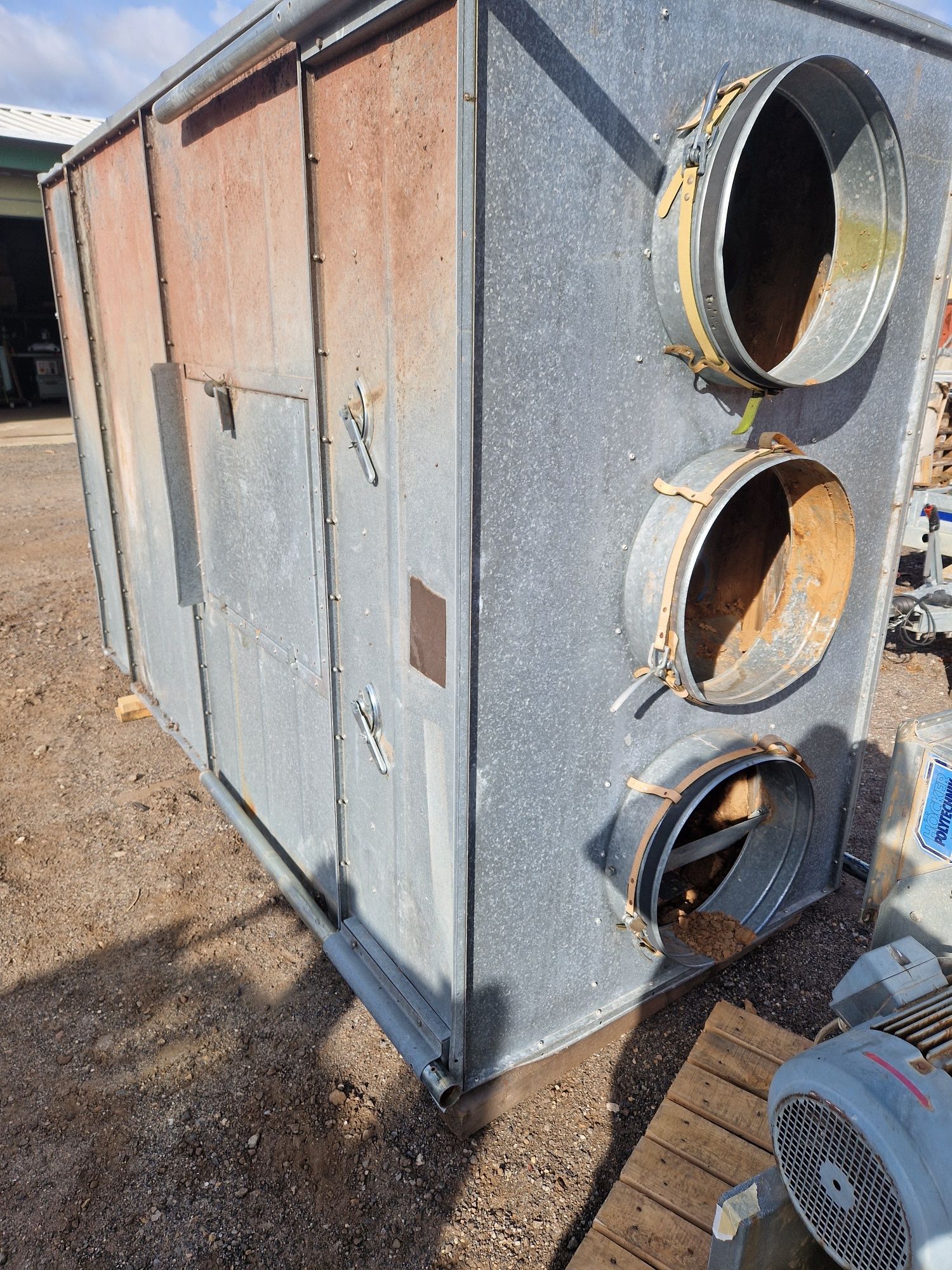 Odciąg wyciąg workowy hocker polytechnik turbina wentylator nestro