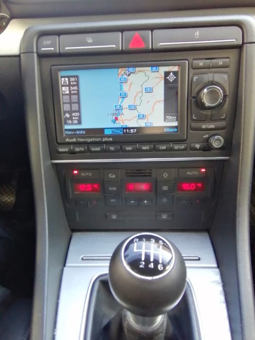 Audi A4 avant 2.0 Sline

Audi A4 avant 2.0 versão SLine, full extras.