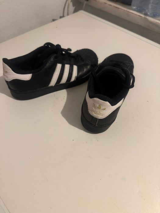 Tenis adidas crianca