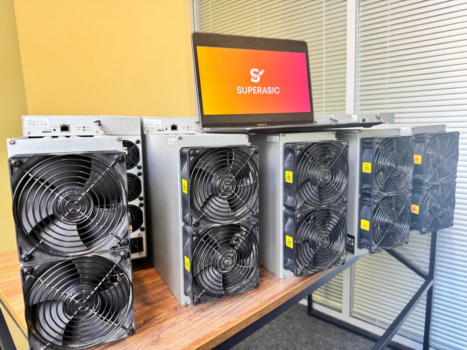 НАЯВНІСТЬ! Майнери Antminer E9 Pro 3580 Mh 2200 Вт Asic Bitmain